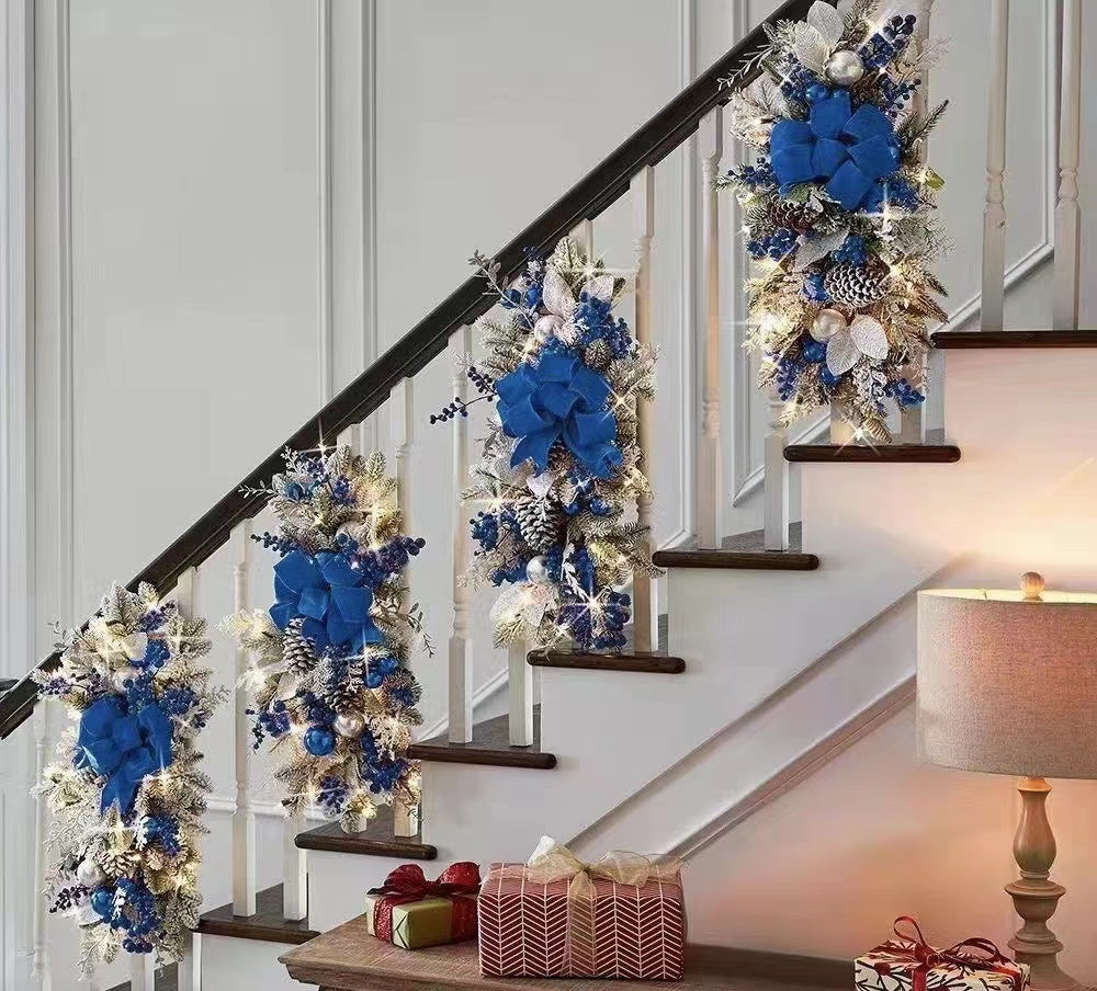 Christmas stairway decor