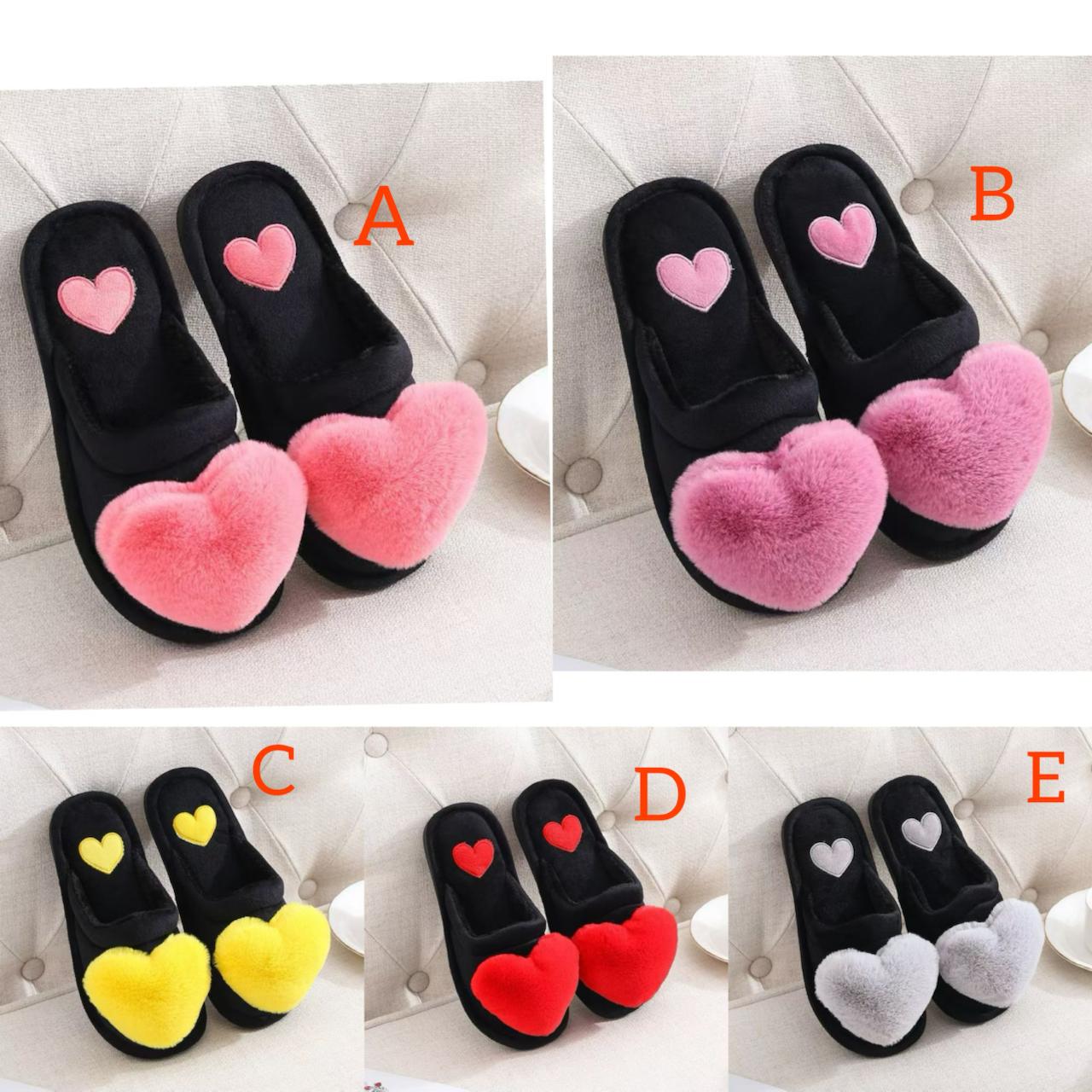 Fluffy heart indoor sandal